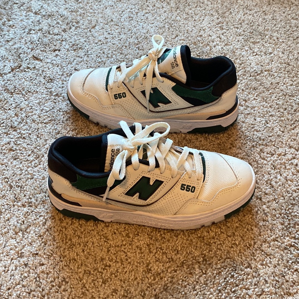 New balance 550 mens 5.5 womens 7.5